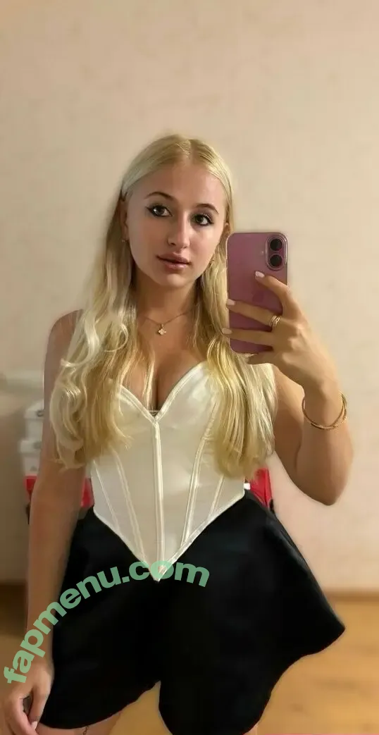 avroralady nude photo #0090 (avroralady)