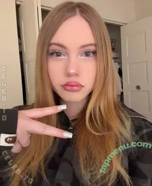 Avrrorka / Avrrorkar / avrora_saska nude photo #0022