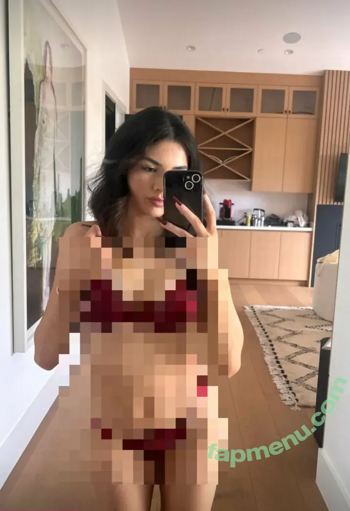 avryjennerfree nude photo #0008 (avryjenner)