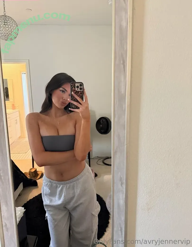 avryjennervip nude photo #0002 (avryjenner)