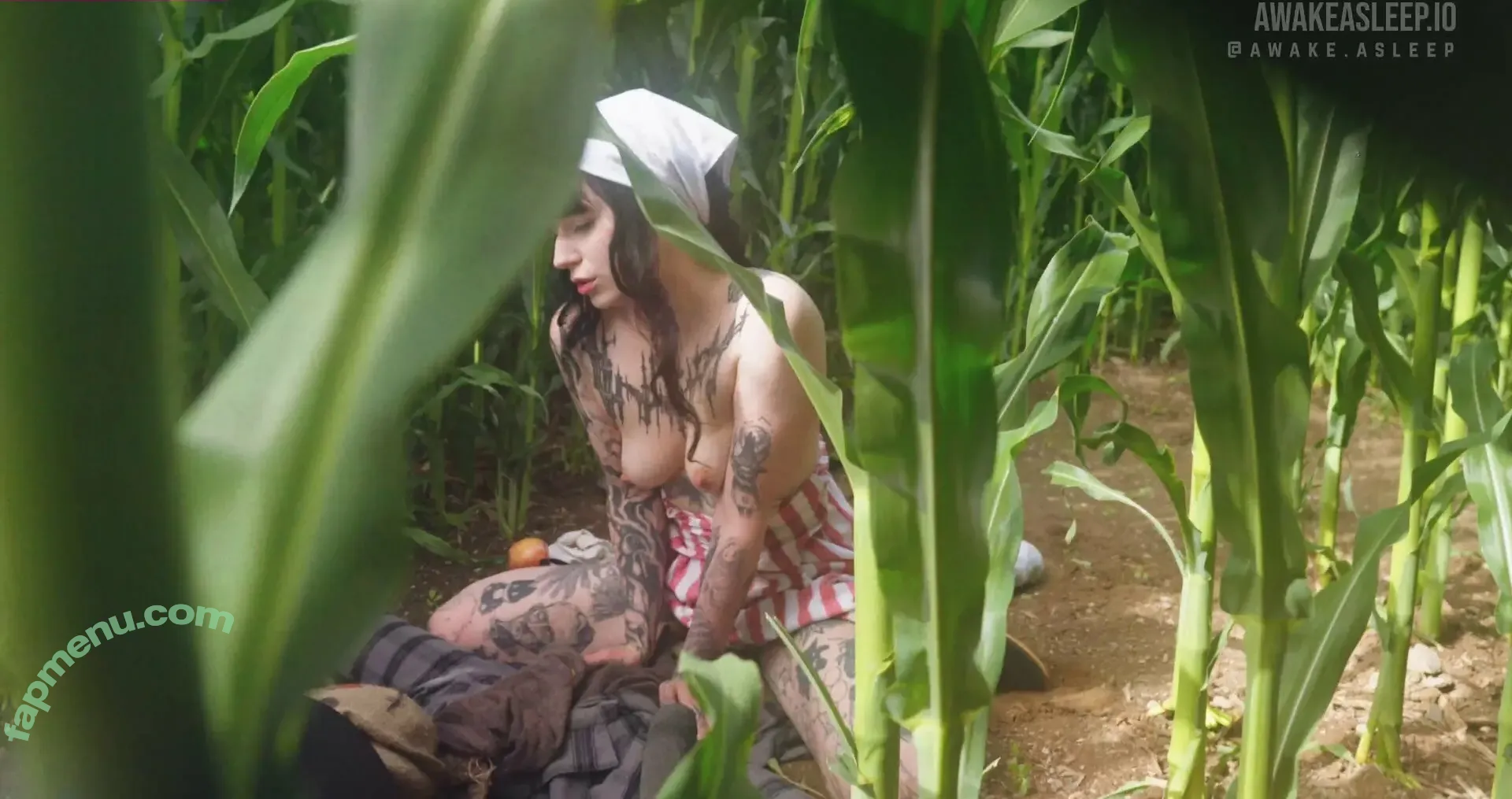 awakeasleep nude photo #0004 (awake.asleep)