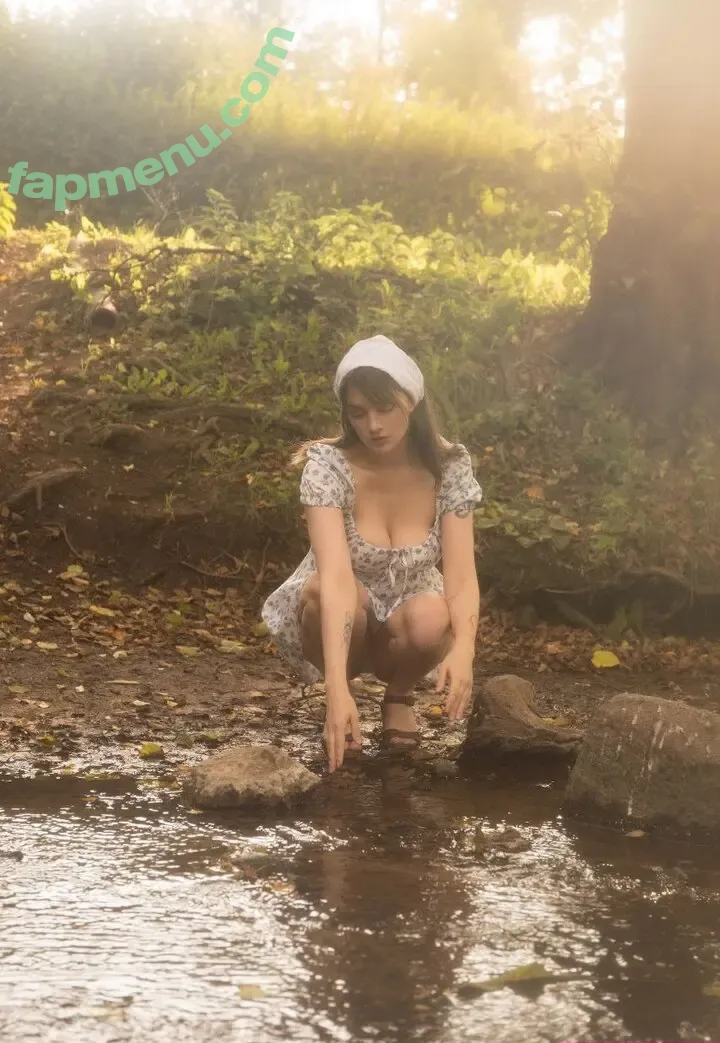 awesomi nude photo #0490 (Omi / Omi_COS / awes_omi)