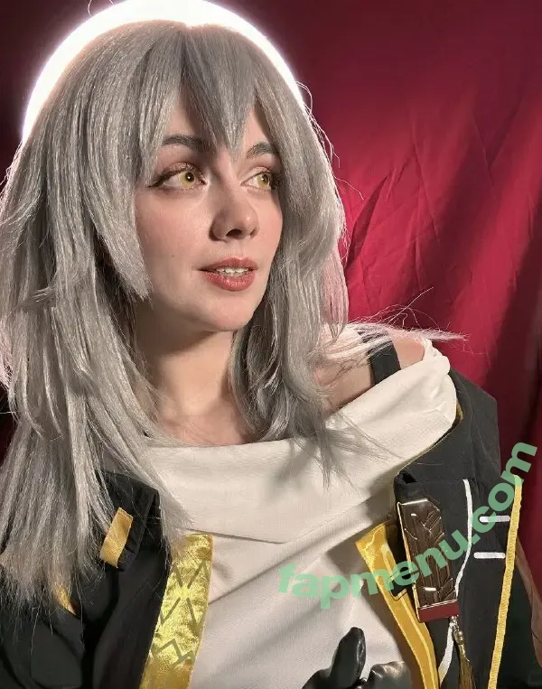 awesomi nude photo #0536 (Omi / Omi_COS / awes_omi)