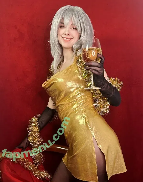 awesomi nude photo #0542 (Omi / Omi_COS / awes_omi)