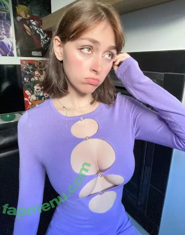 awholelottazozo nude photo #0022 (zozothewoodelf)