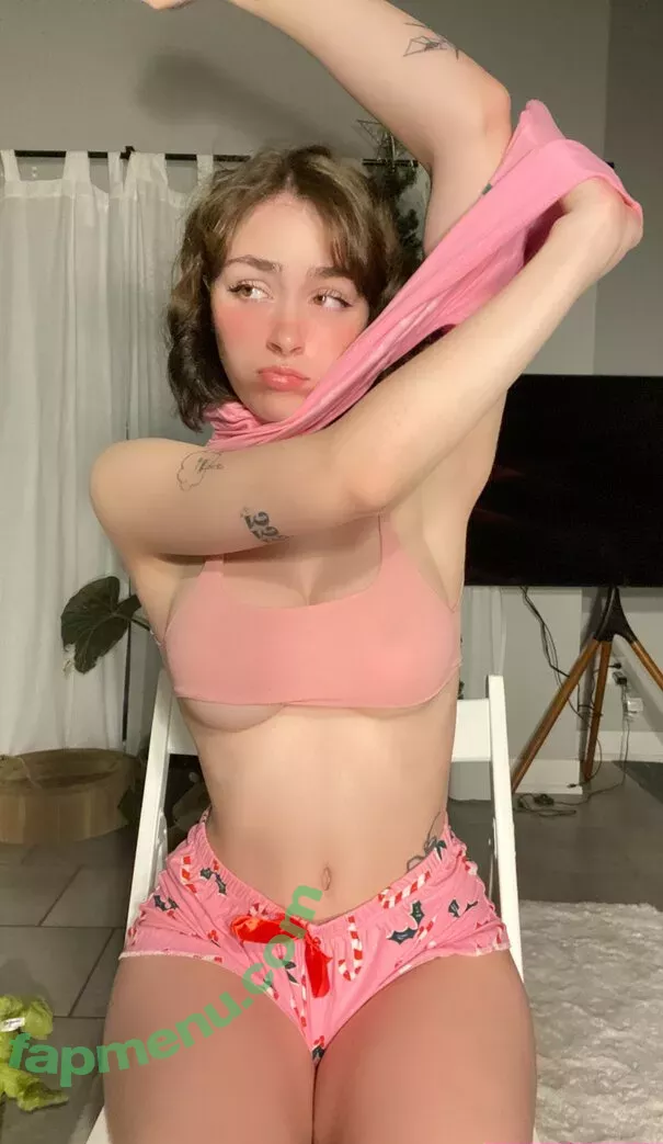 awholelottazozo nude photo #0062 (zozothewoodelf)