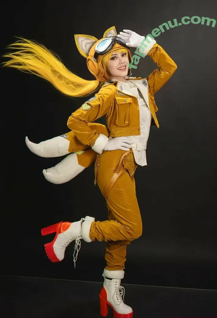 Awie De Guzman nude photo #0022 (awiesome)