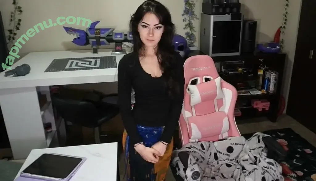 Awkspew_roo2 nude photo #0173 (lilith zulaykha / omw2fyd)