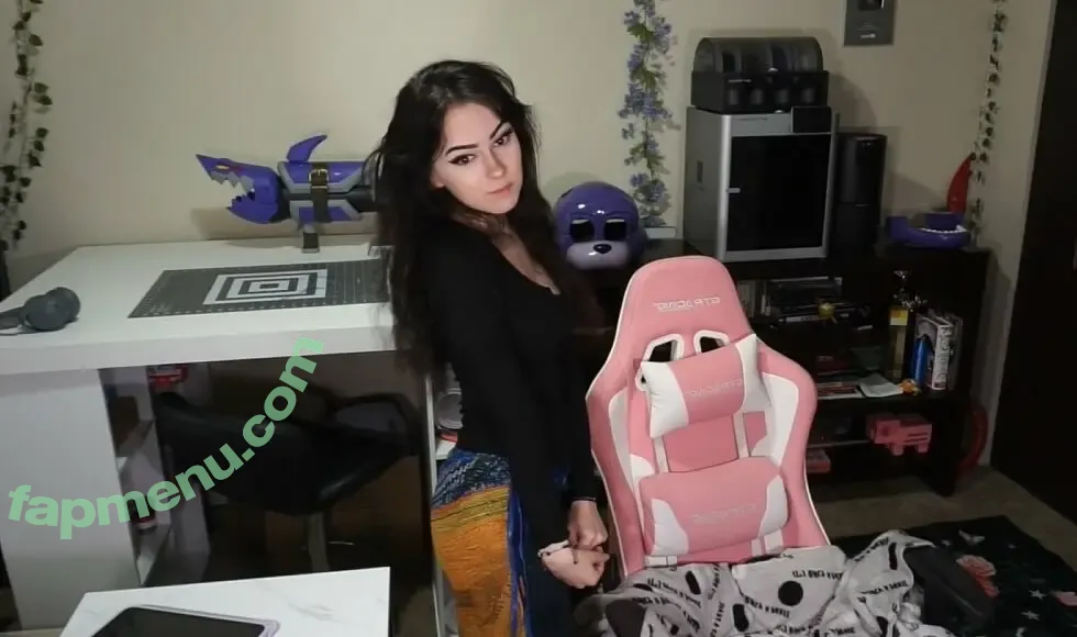 Awkspew_roo2 nude photo #0174 (lilith zulaykha / omw2fyd)