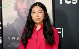 Awkwafina nude photo #0022