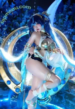 AxunkaOri / 阿薰kaOri nude photo #0085