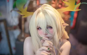 AxunkaOri / 阿薰kaOri nude photo #0125