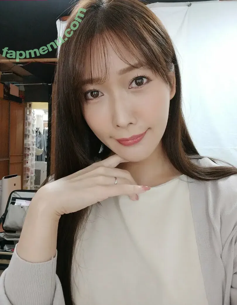 Aya Kanade nude photo #0001 (Aya Kanade)