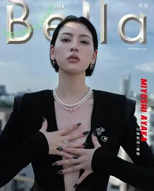 Ayaka Miyoshi / miyoshi.aa nude photo #0797