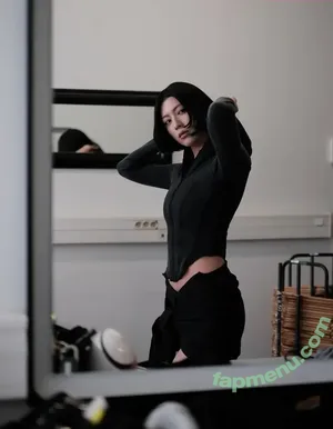 Ayaka Miyoshi / miyoshi.aa nude photo #0821