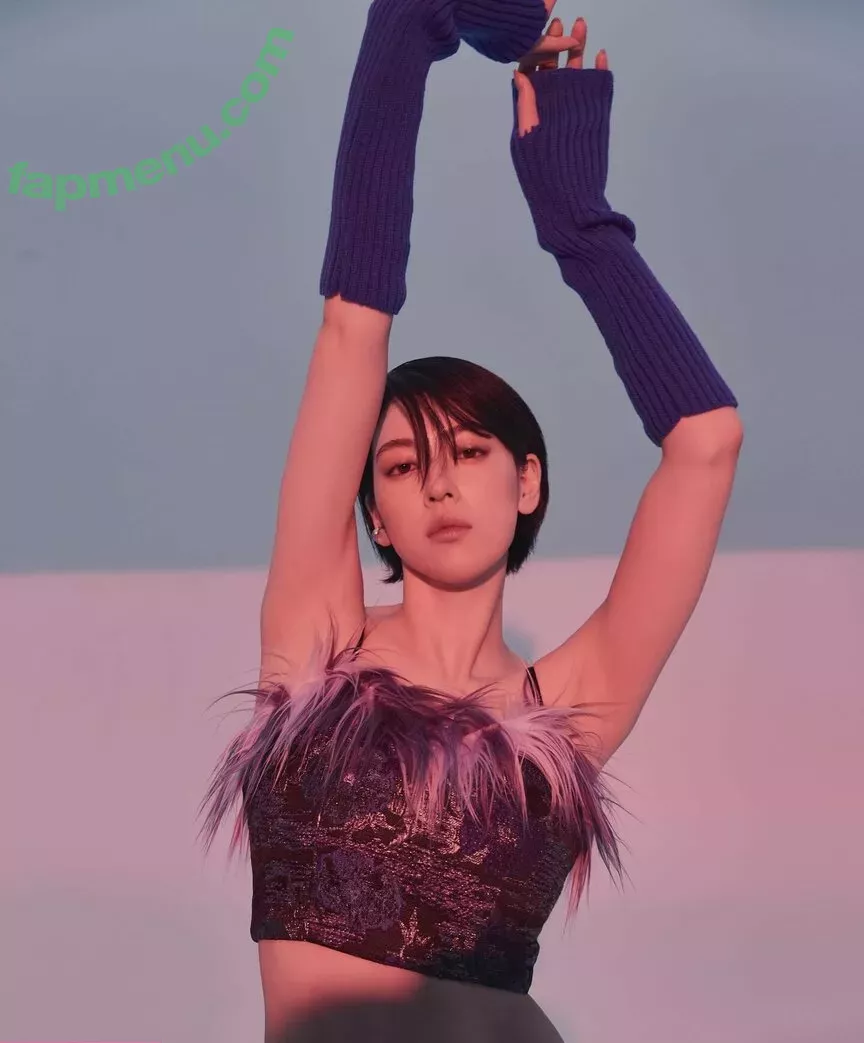 Ayaka Miyoshi nude photo #0045 (miyoshi.aa)