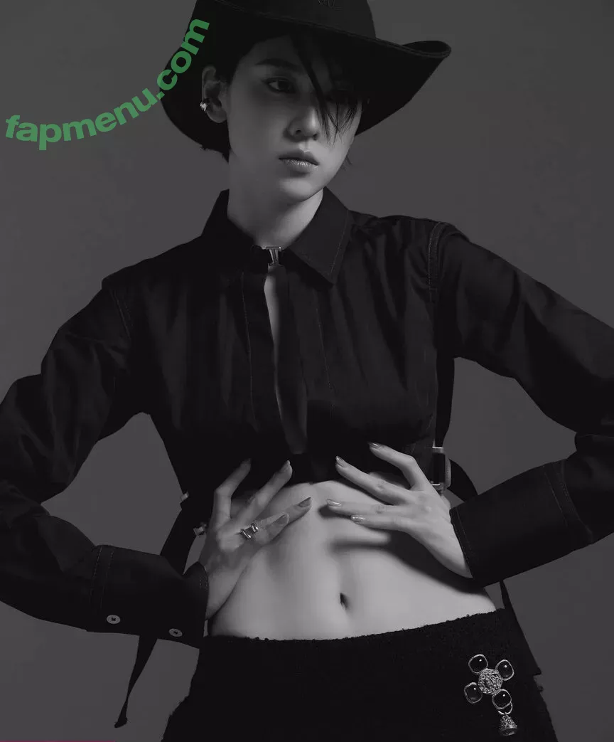 Ayaka Miyoshi nude photo #0049 (miyoshi.aa)