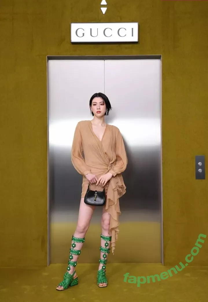 Ayaka Miyoshi nude photo #0065 (miyoshi.aa)