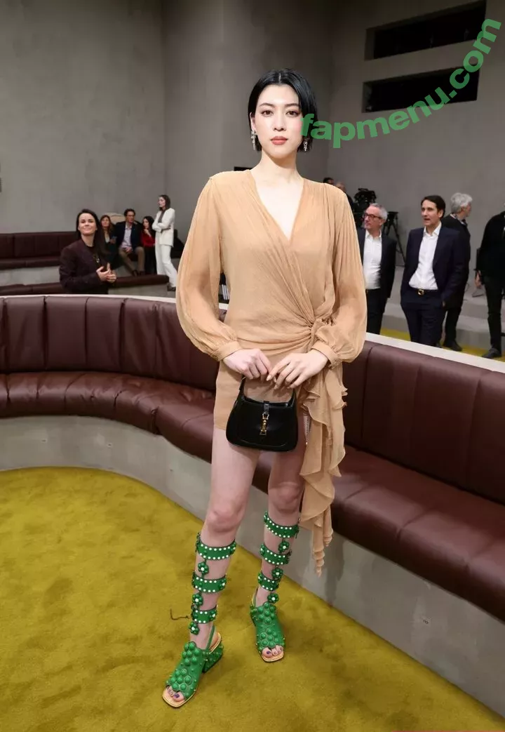 Ayaka Miyoshi nude photo #0071 (miyoshi.aa)