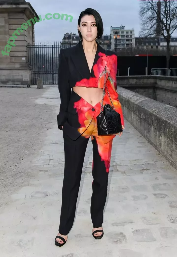 Ayaka Miyoshi nude photo #0090 (miyoshi.aa)