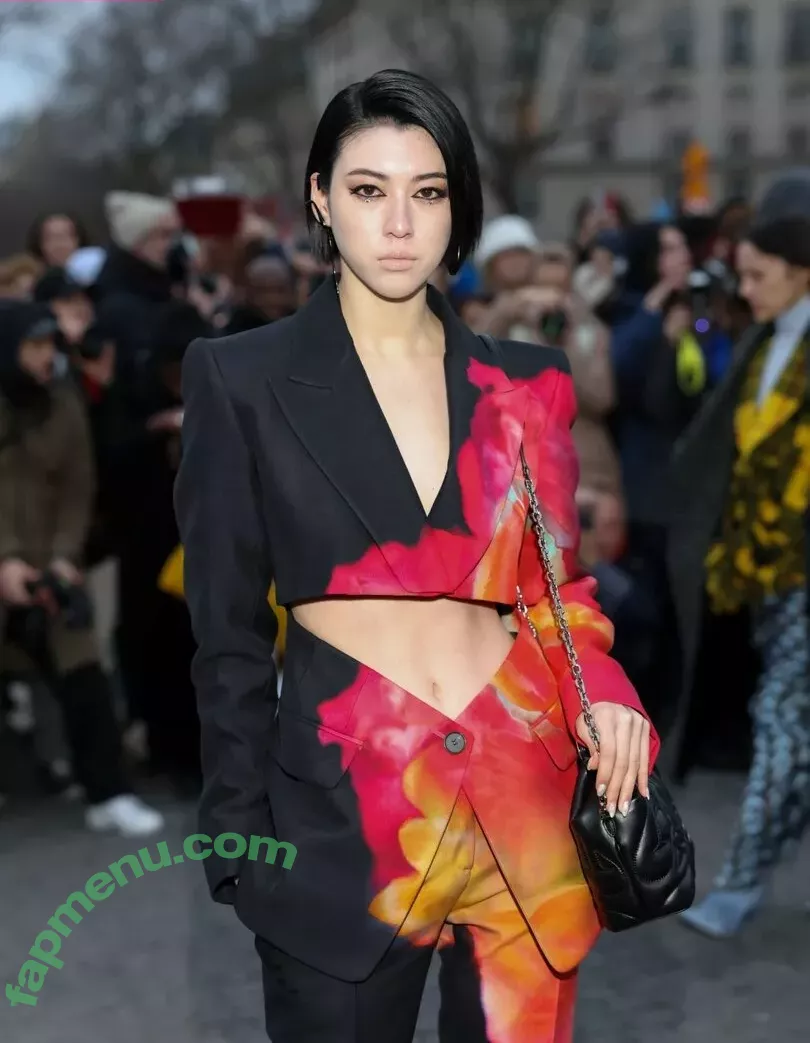 Ayaka Miyoshi nude photo #0096 (miyoshi.aa)