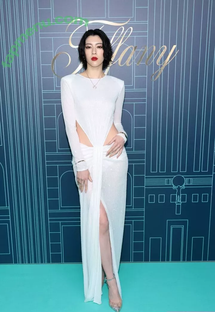 Ayaka Miyoshi nude photo #0121 (miyoshi.aa)