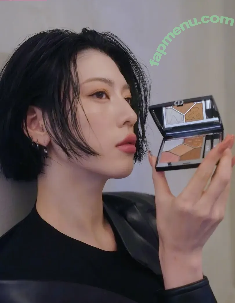 Ayaka Miyoshi nude photo #0765 (miyoshi.aa)