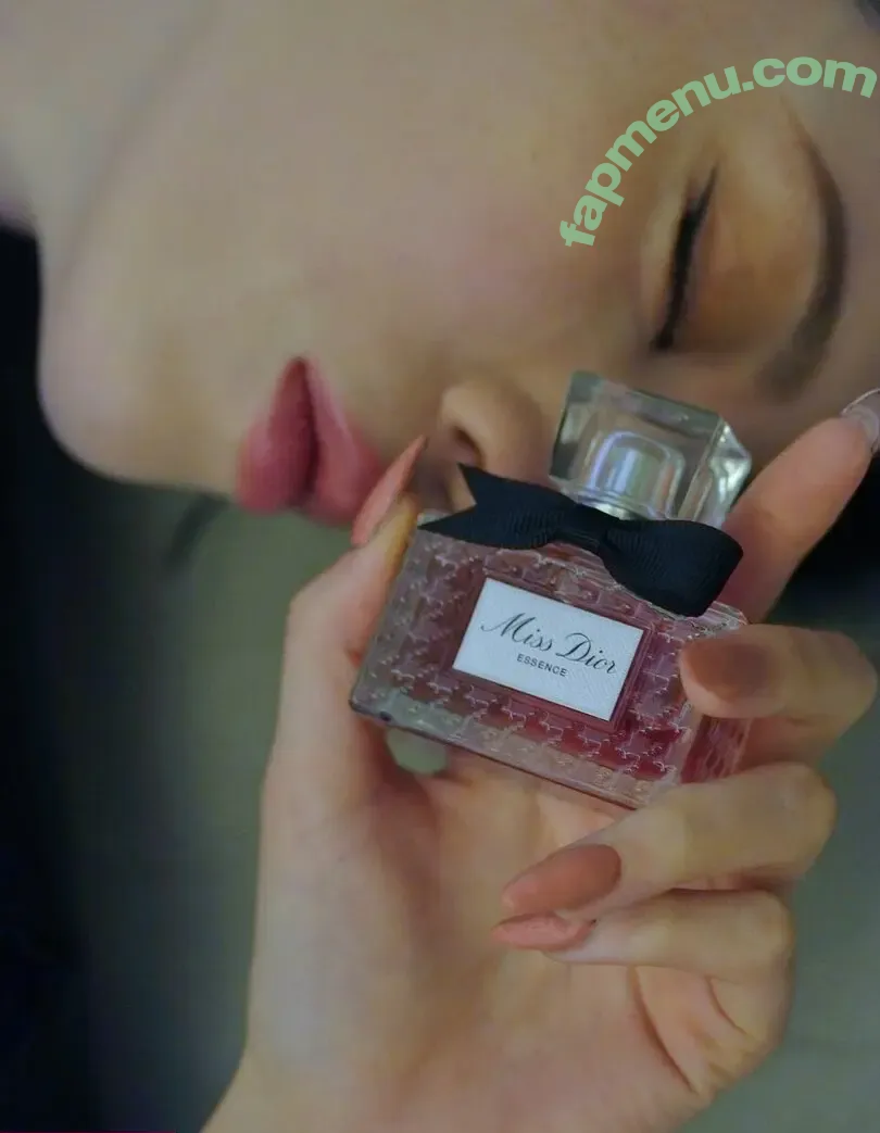 Ayaka Miyoshi nude photo #0769 (miyoshi.aa)