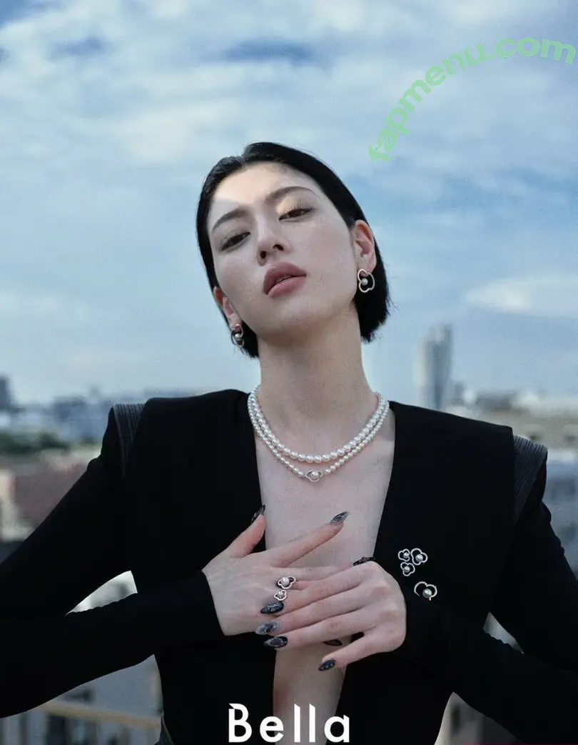 Ayaka Miyoshi nude photo #0789 (miyoshi.aa)