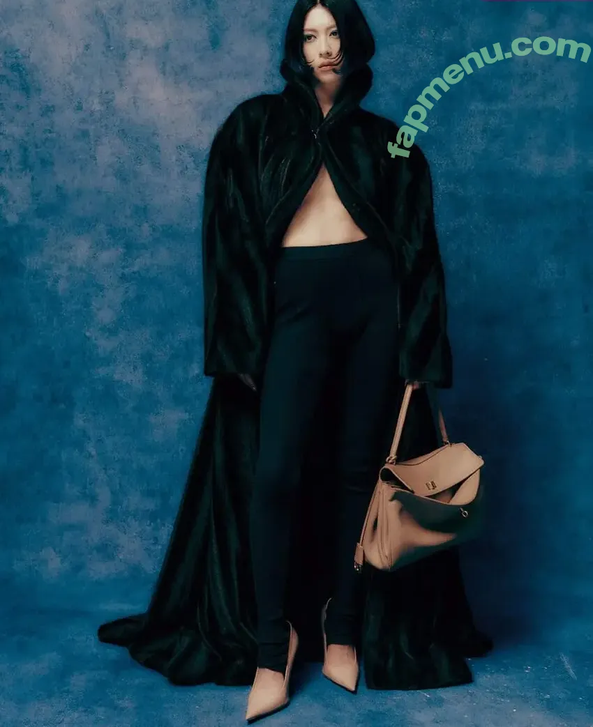 Ayaka Miyoshi nude photo #0804 (miyoshi.aa)