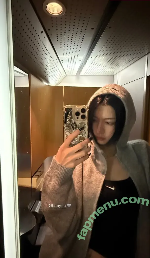 Ayaka Miyoshi nude photo #0865 (miyoshi.aa)