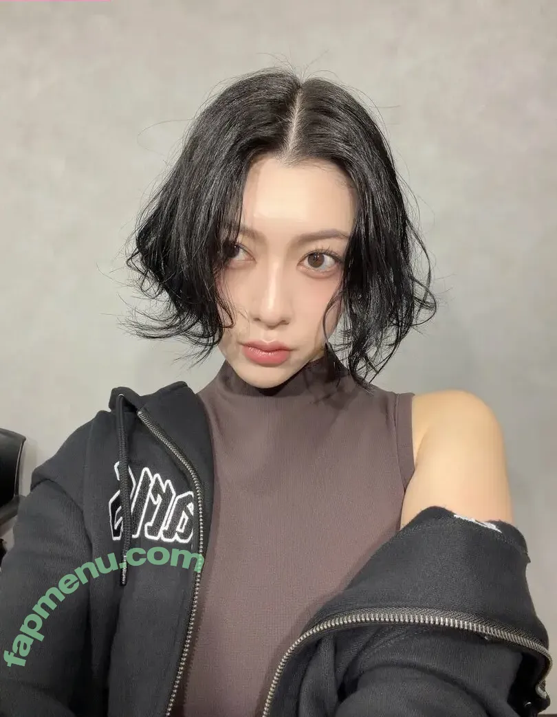 Ayaka Miyoshi nude photo #0879 (miyoshi.aa)