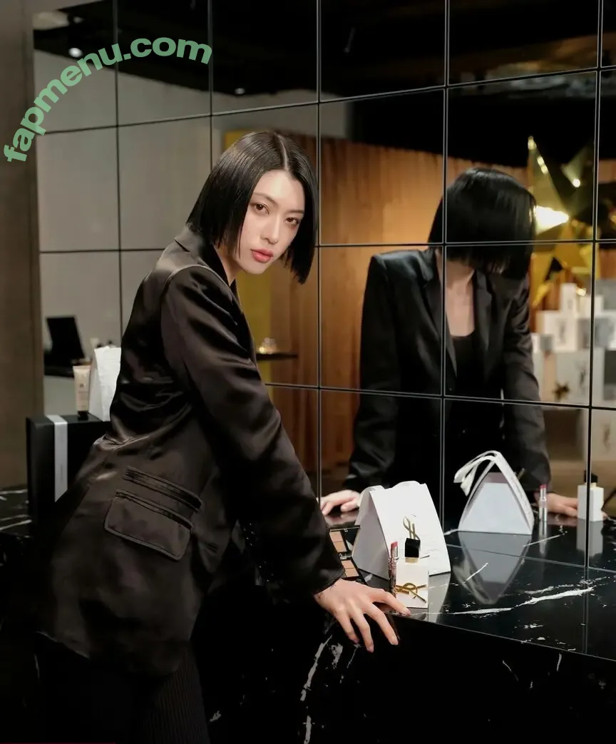 Ayaka Miyoshi nude photo #0888 (miyoshi.aa)