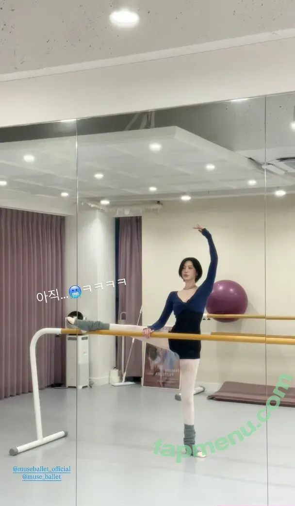 Ayaka Miyoshi nude photo #0896 (miyoshi.aa)