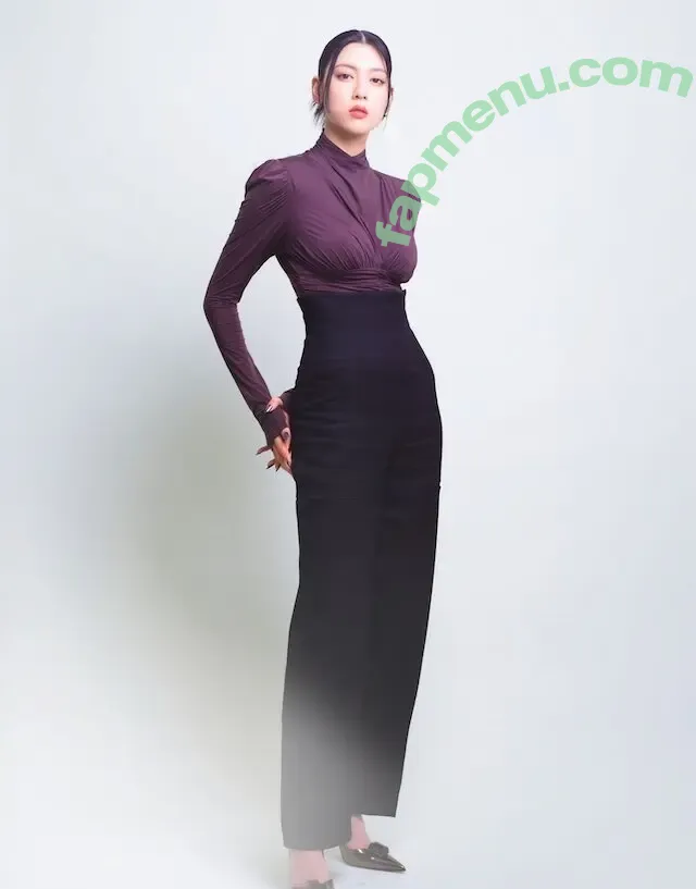 Ayaka Miyoshi nude photo #0912 (miyoshi.aa)