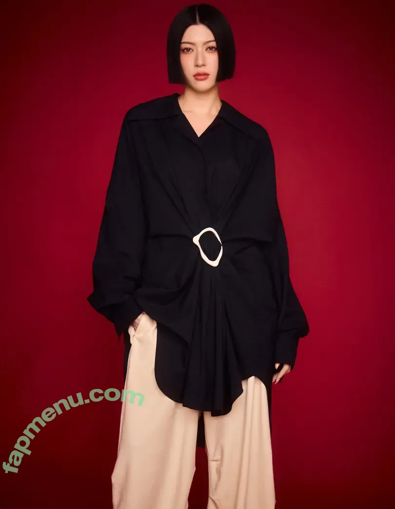 Ayaka Miyoshi nude photo #0915 (miyoshi.aa)