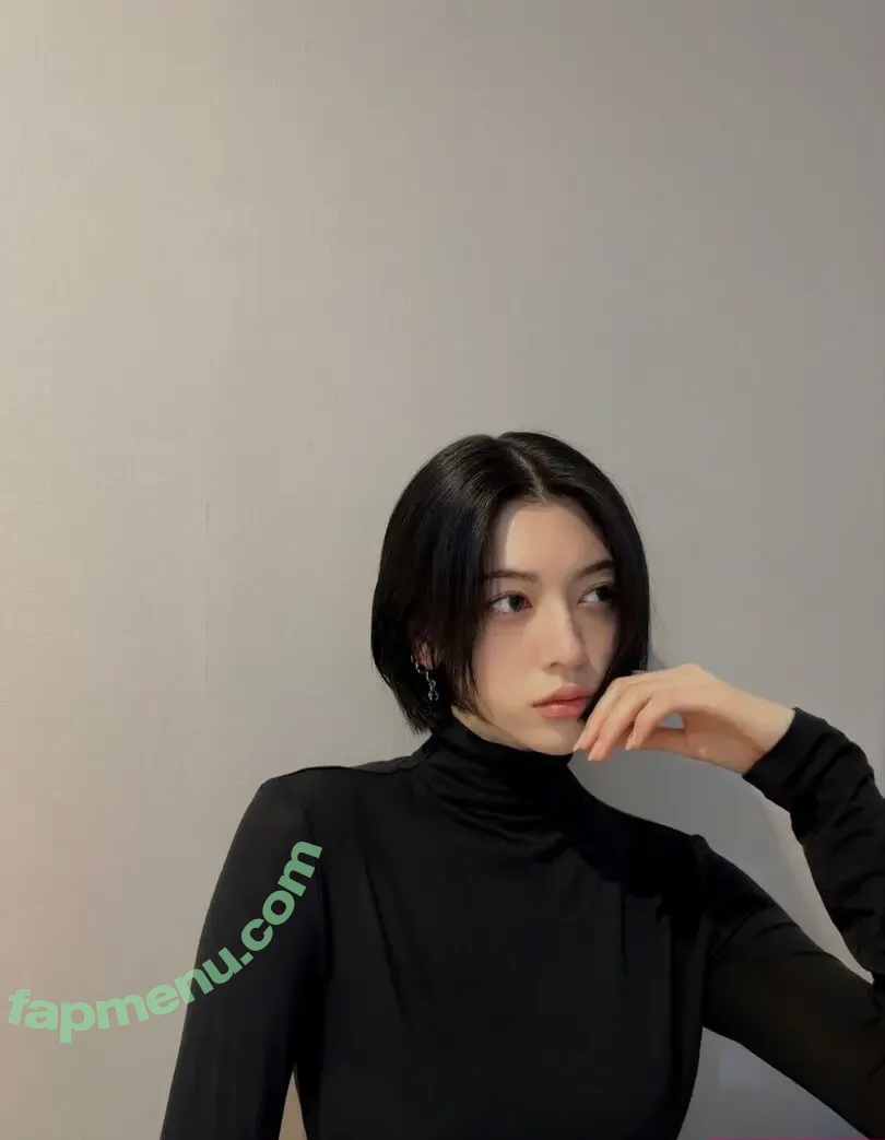 Ayaka Miyoshi nude photo #0920 (miyoshi.aa)