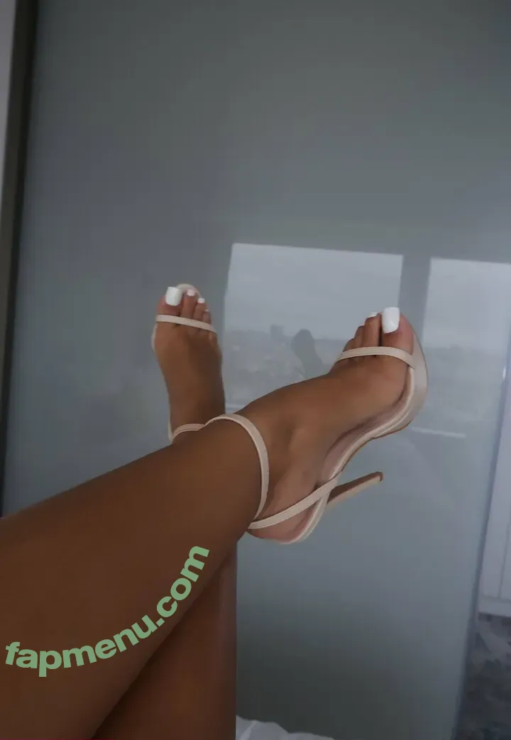 AyaSfeetgirl nude photo #0028 (ayasheels)