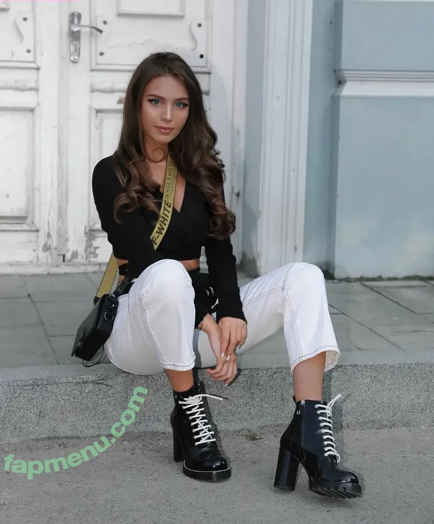 AyaValasca nude photo #0020 (esteekey)