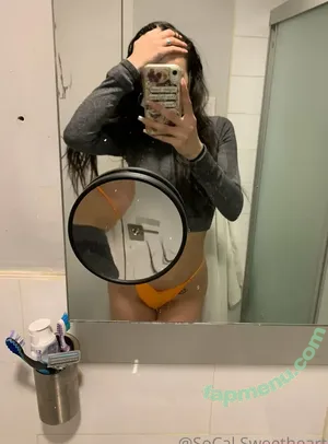 Ayeplayedyou / SoCalSweetheart nude photo #0051