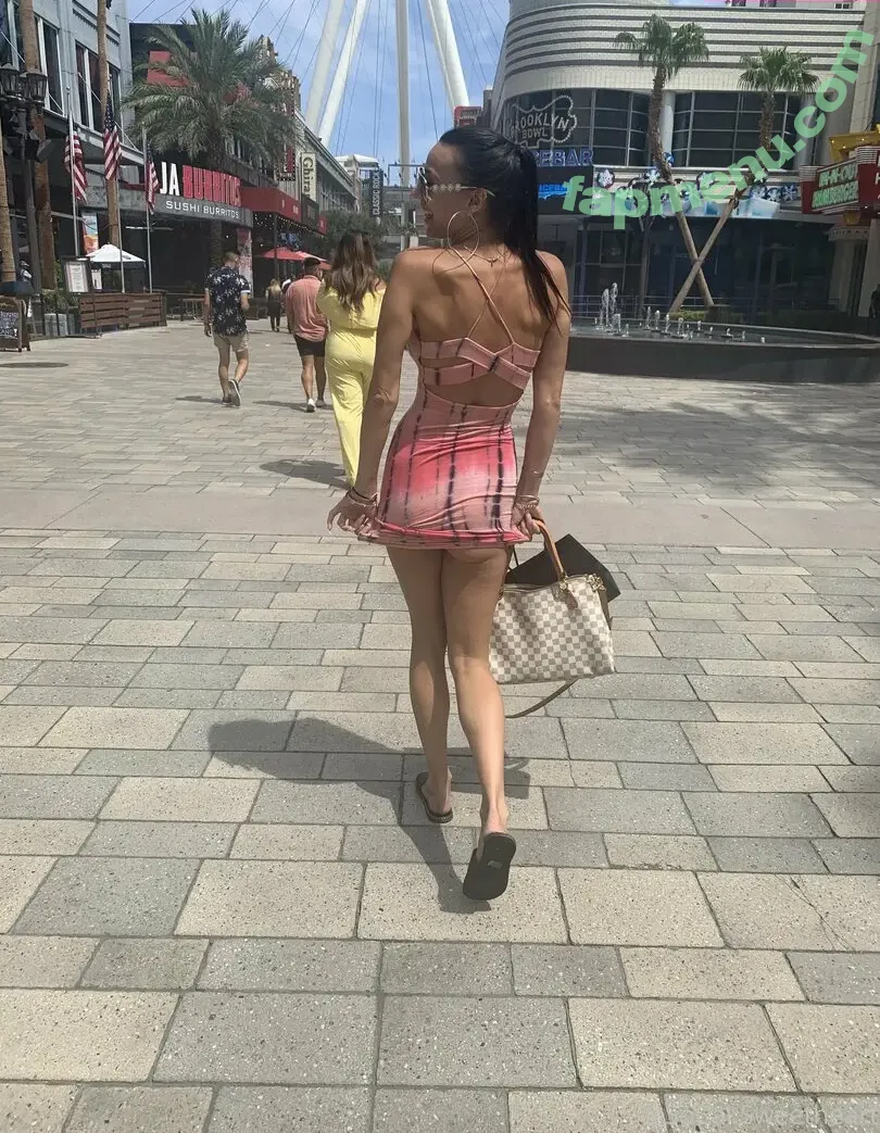 Ayeplayedyou nude photo #0072 (SoCalSweetheart)