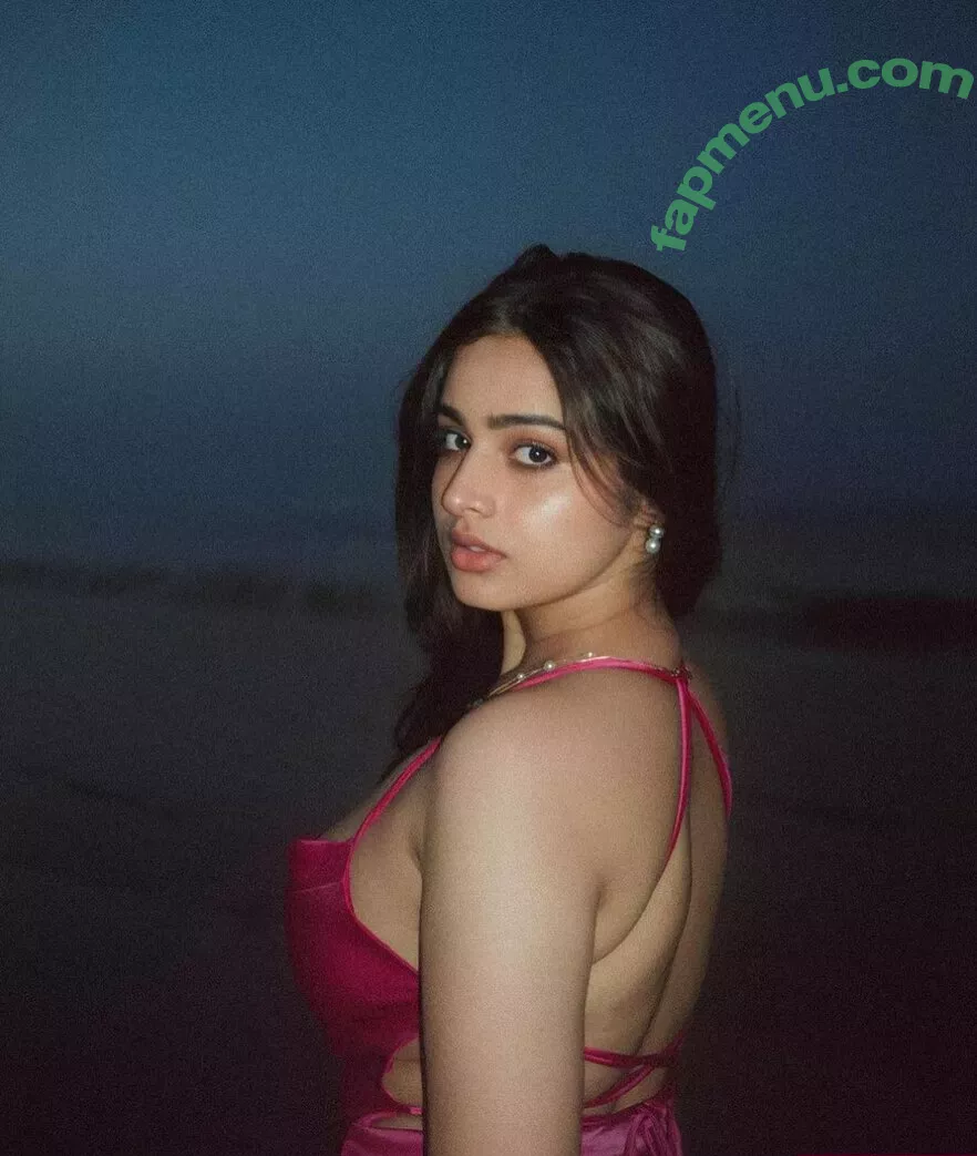 Ayesha Khan nude photo #0013 (ayeshaakhan_official)