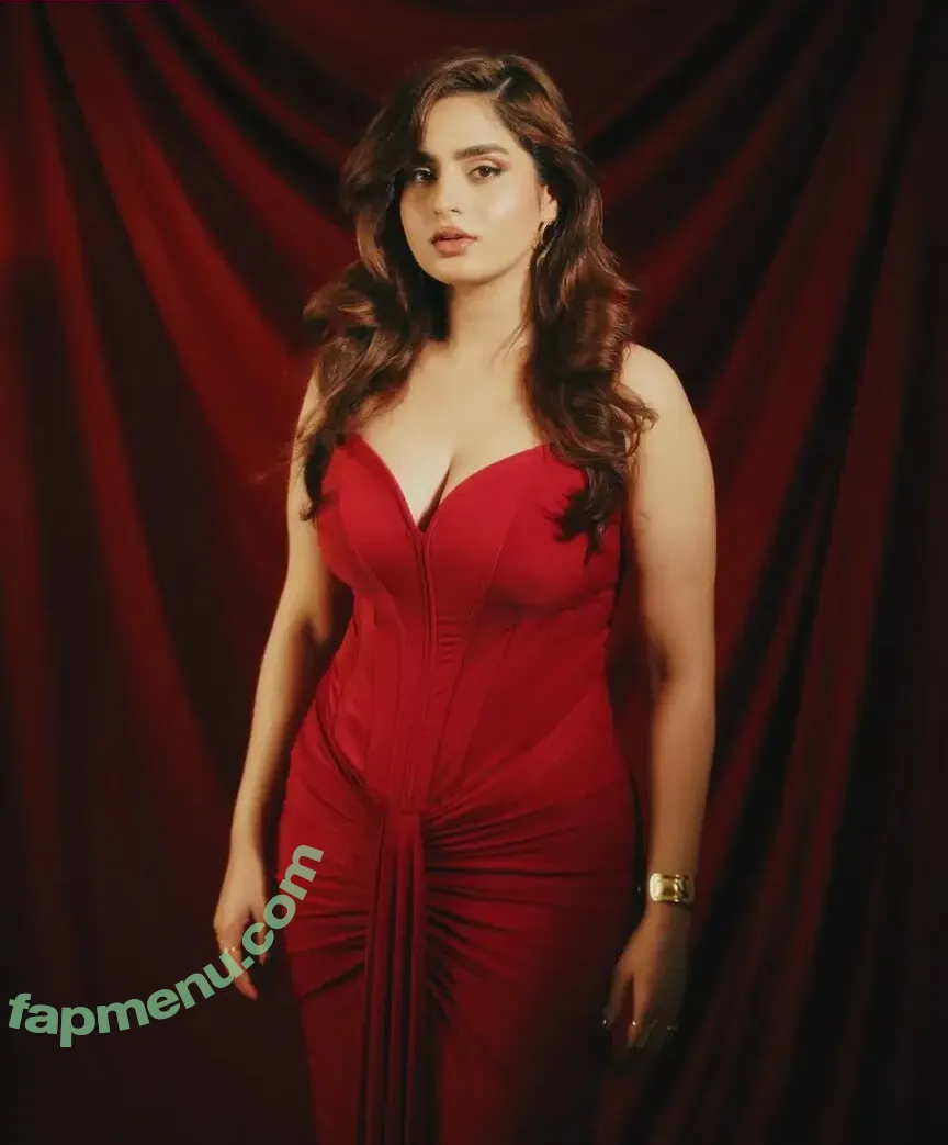 Ayesha Khan nude photo #0110 (ayeshaakhan_official)