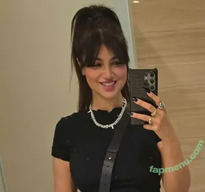 Ayesha Takia / ayeshatakia nude photo #0028