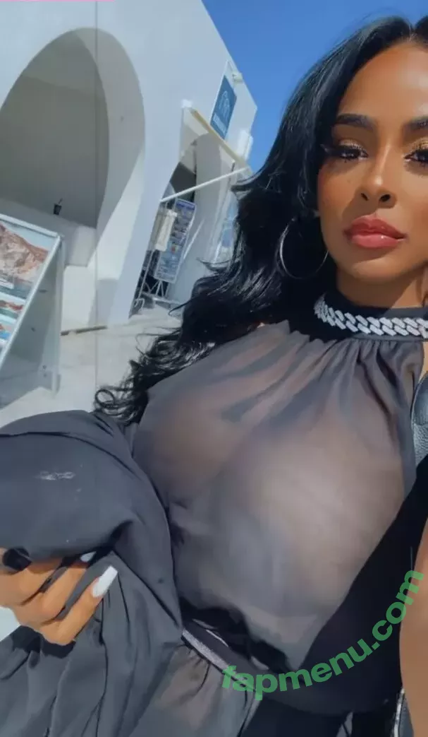 Ayisha Diaz nude photo #0007 (ayishadiaz / ayishadiaz0)