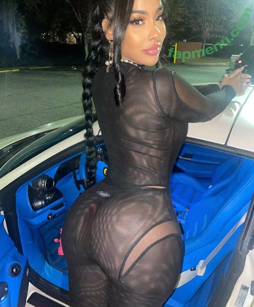 Ayisha Diaz nude photo #0019 (ayishadiaz / ayishadiaz0)