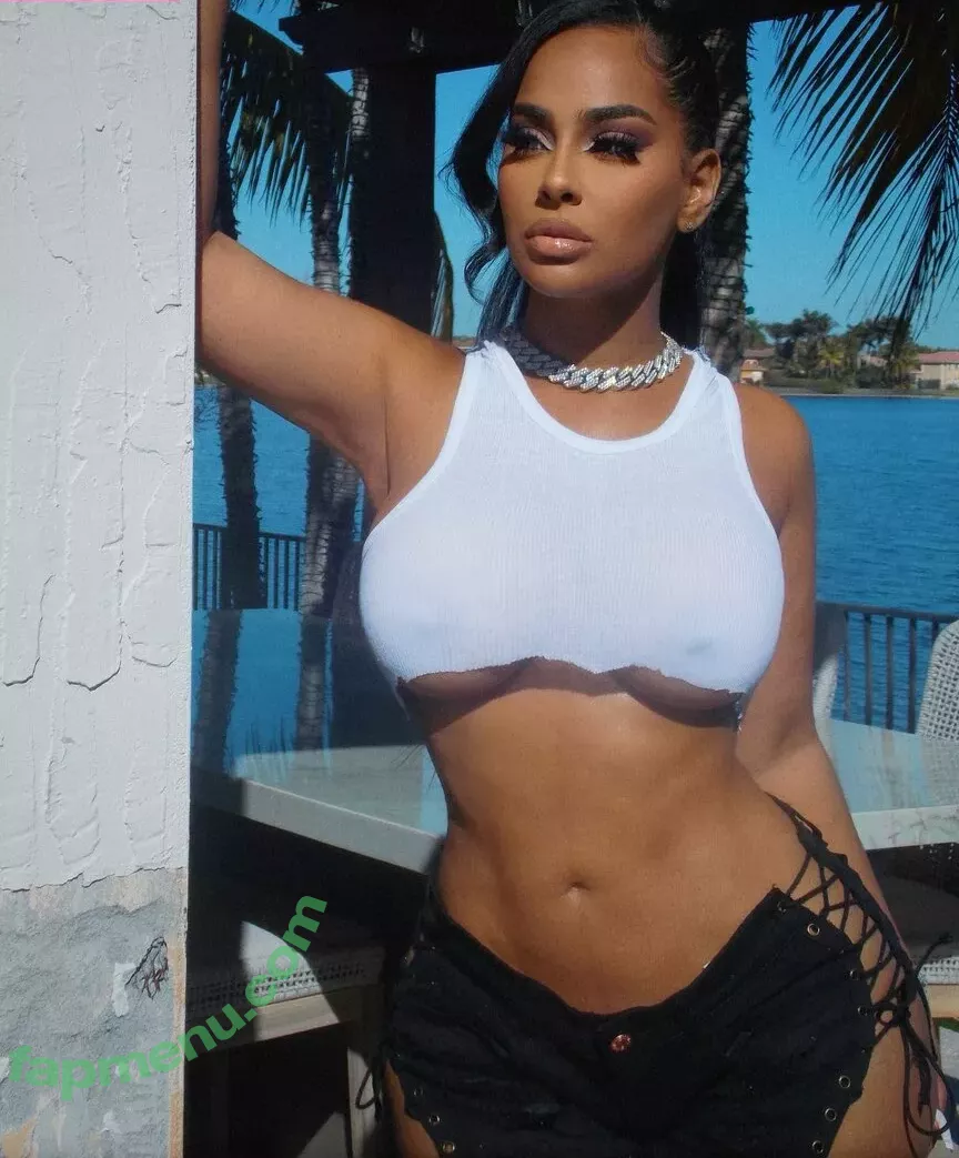 Ayisha Diaz nude photo #0065 (ayishadiaz / ayishadiaz0)