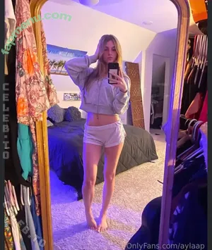 Ayla Parker / YourPrivateNurse / aylaap / datgirlfoxx nude photo #0017