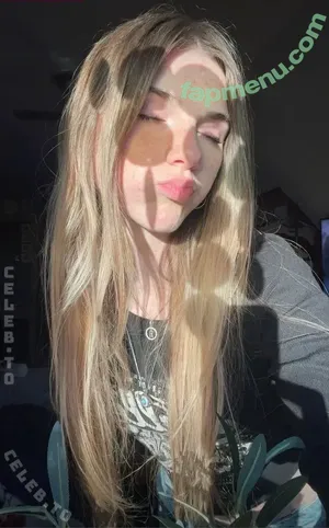 Ayla Parker / YourPrivateNurse / aylaap / datgirlfoxx nude photo #0020