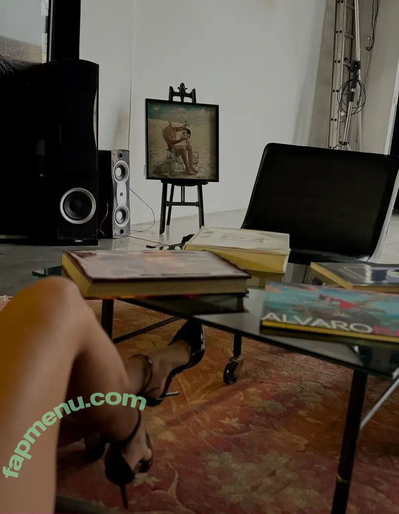 aylenri nude photo #0005 (aylenri_)